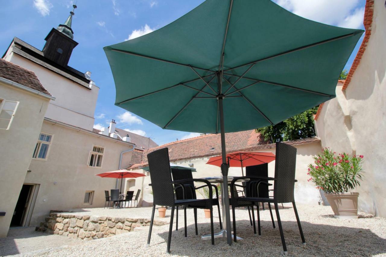 Apartamento U Dr. Fausta Slavonice Exterior foto